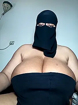 loly_mor (F milf) - رقص ودلع.dance sexy