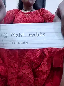 mahi_malikk webcam stripchat model stream image