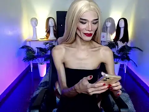 itsmemonicaloove69 (Ask my age) - love  me i love you