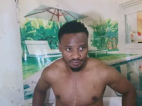 EbonyTiger69 live cam screenshot male from South Africa on Clip20 – Short Porn Clips & Live Cams