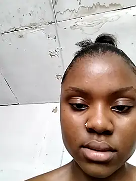 sexy_boujee (F teen) - Pay my rent