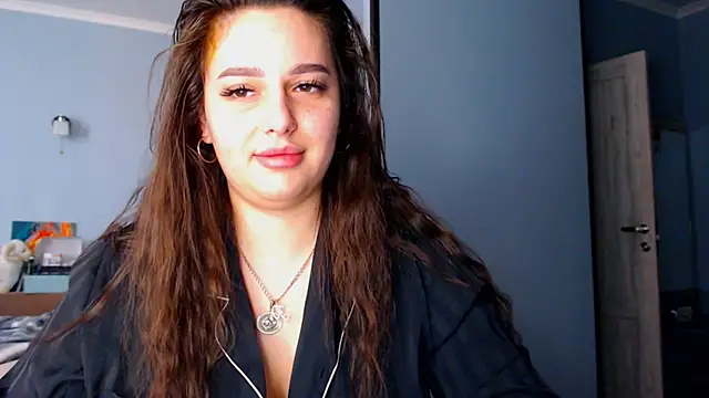 NikiWhite