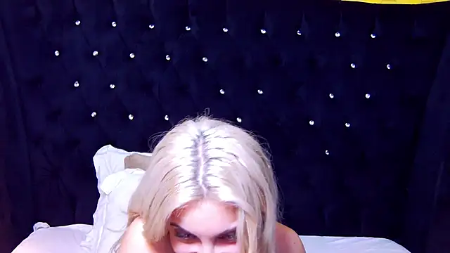 LaraAddison