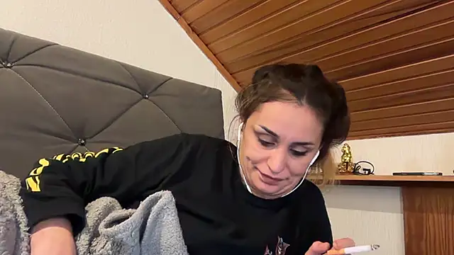 clairedelunee (F young) - 5 videos et photos