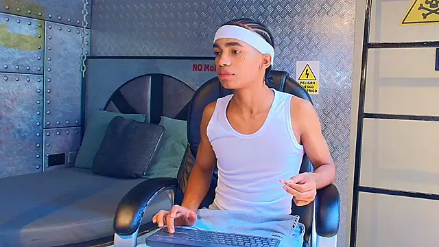 AlanCutee