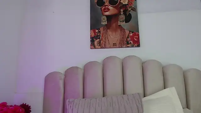 miawhite_x1