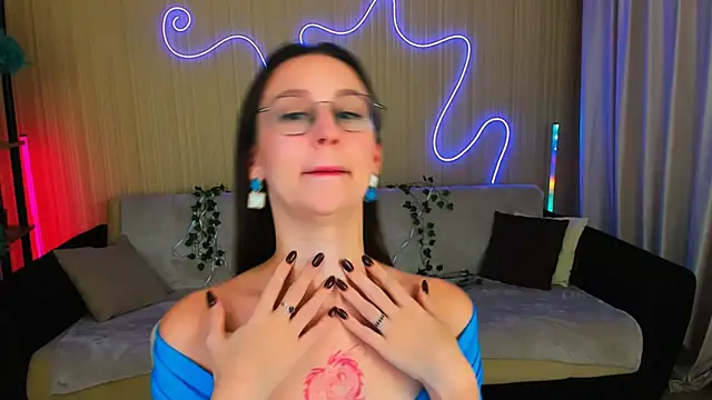 YourLovellyStory