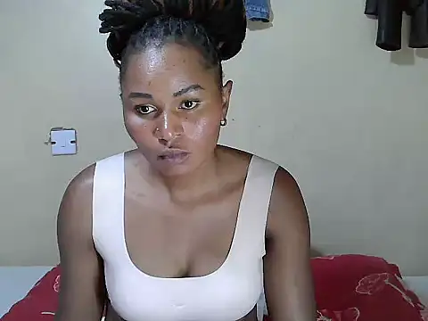 Creamy-Aisha
