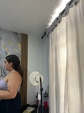 Emely_Pregnant webcam