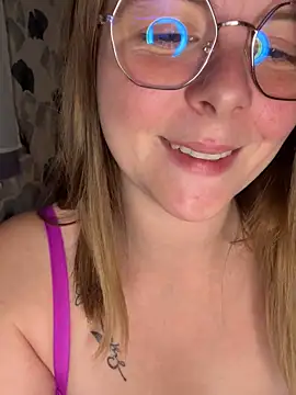 Nina_blain