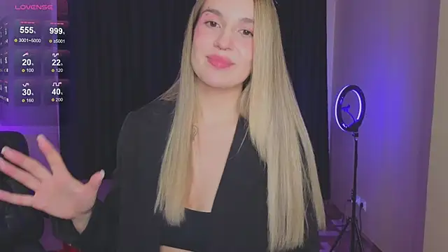 RoxyChill webcam