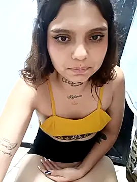 Alis_1327 webcam