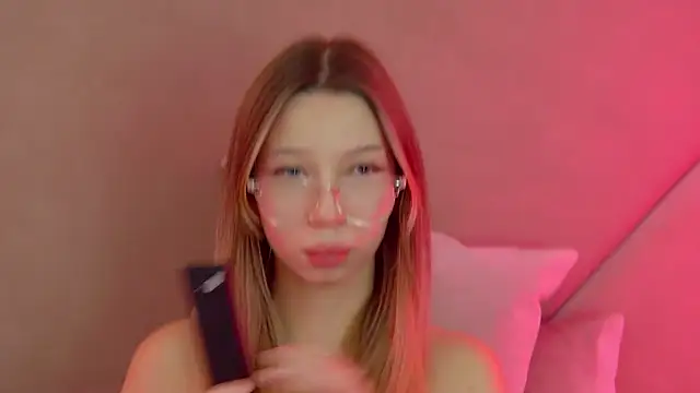 MaliaLandre webcam