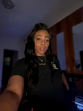 blazerina (F young) - BLAZE BUTT NAKED 💚