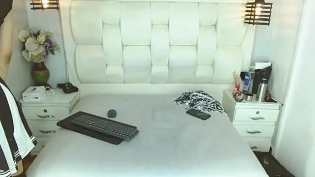 Atley_Dolly webcam