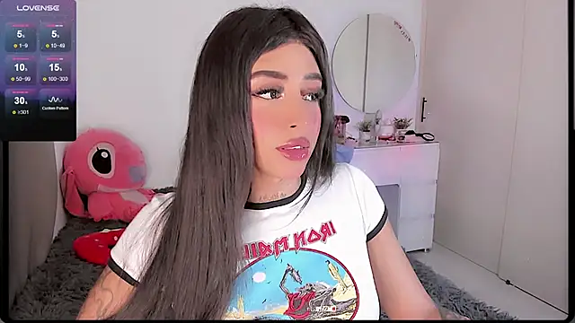 urcuttiegirl webcam