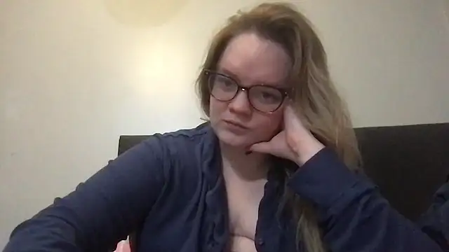 honeyyy24 webcam