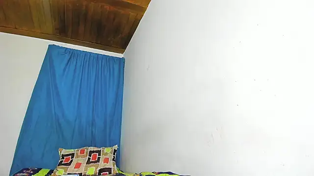 Master_liam00 webcam