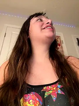 CharmingMaddie webcam