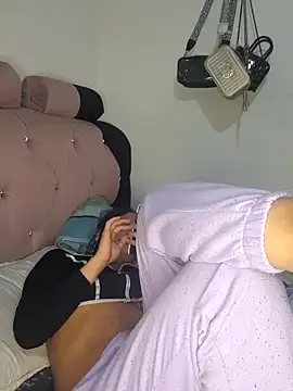 Pussycat_9999 webcam
