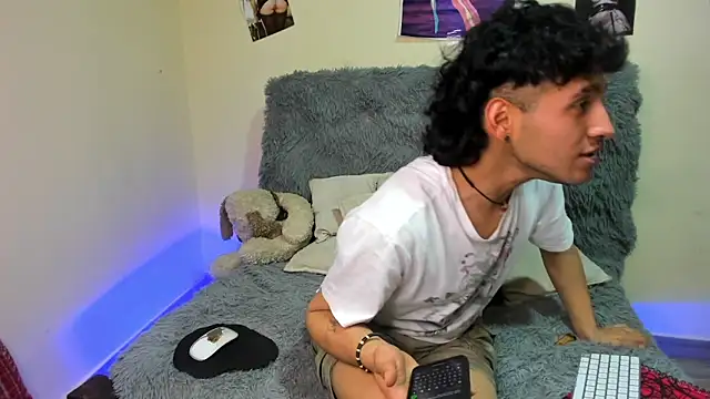 ZOREN333 webcam