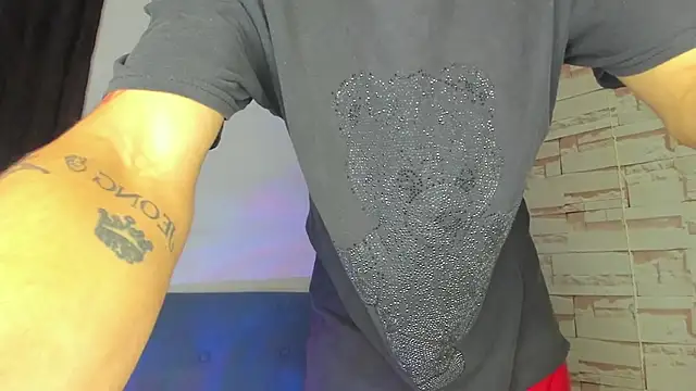 Master_King_Crazzy777 webcam