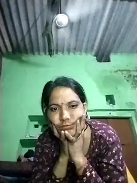 Monika_cut webcam