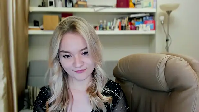 Kara_Smith_ webcam