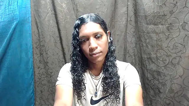 shairaStarr webcam