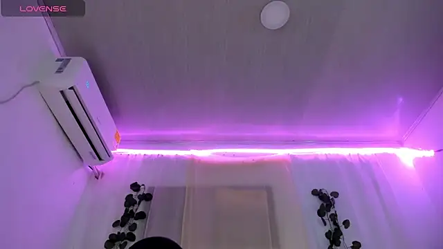 catalina_and_roger webcam