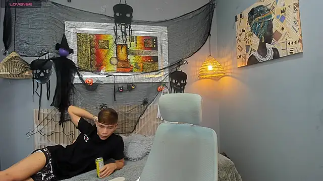nathanclay webcam
