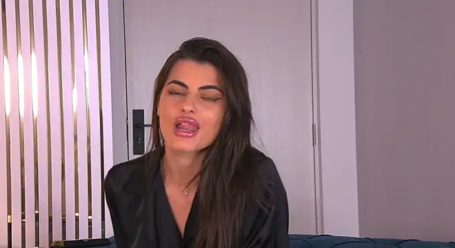 YasminaMoon webcam