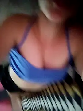 2Hot_Queens webcam