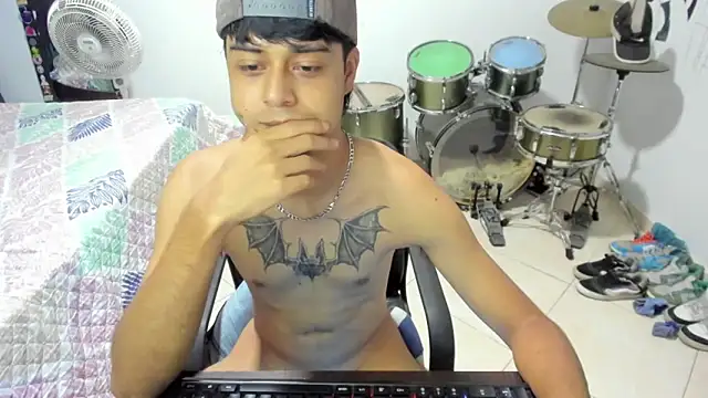 Zack_falcon webcam