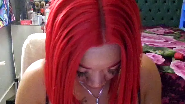 YasmineMinaj webcam