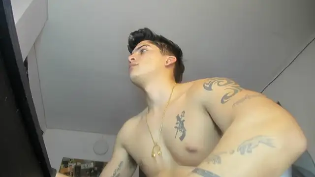 charlie_hotxxx