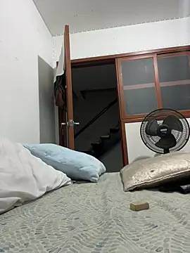 Flirtdick03 webcam
