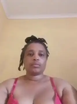 Prettyboobiesx webcam