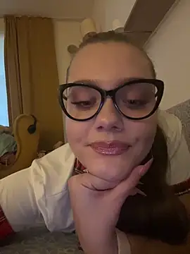 xSlavicDollx webcam