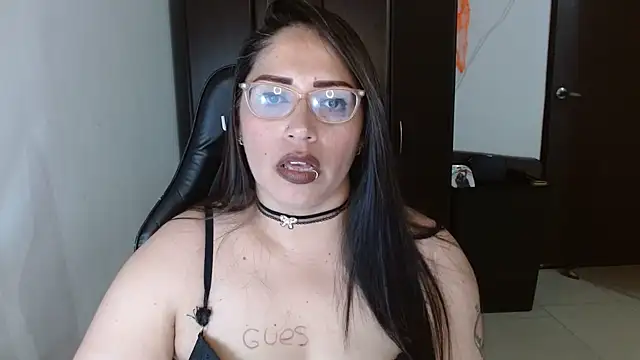 natashasmithe webcam