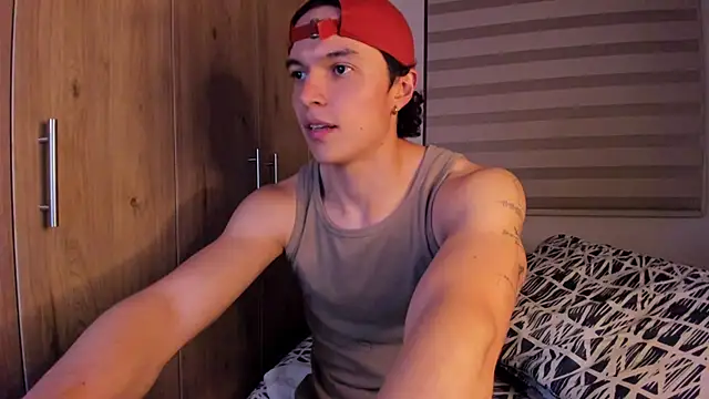 Mastrangelo_xxx webcam