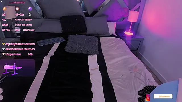 JulietaHazze webcam