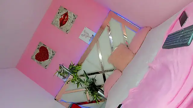Ashley_Alexa
