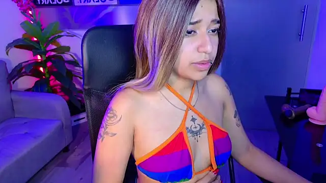 UnderBaby_ webcam
