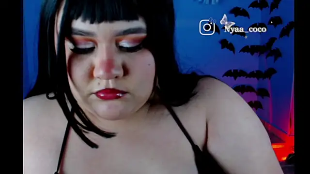 Nyaa_Coco webcam