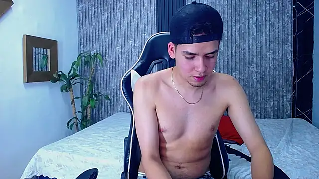Mike_0233_ webcam