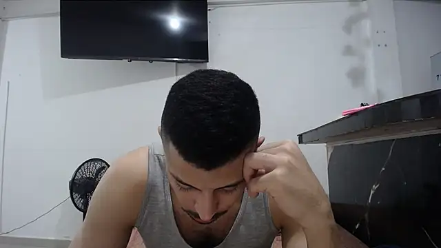 yohacriss webcam