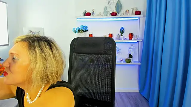 NinaStarle webcam