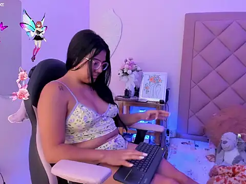 Mia_Lujan