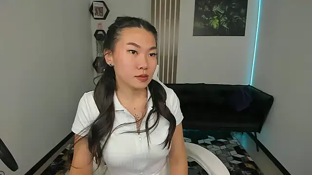 LunaPurrr webcam